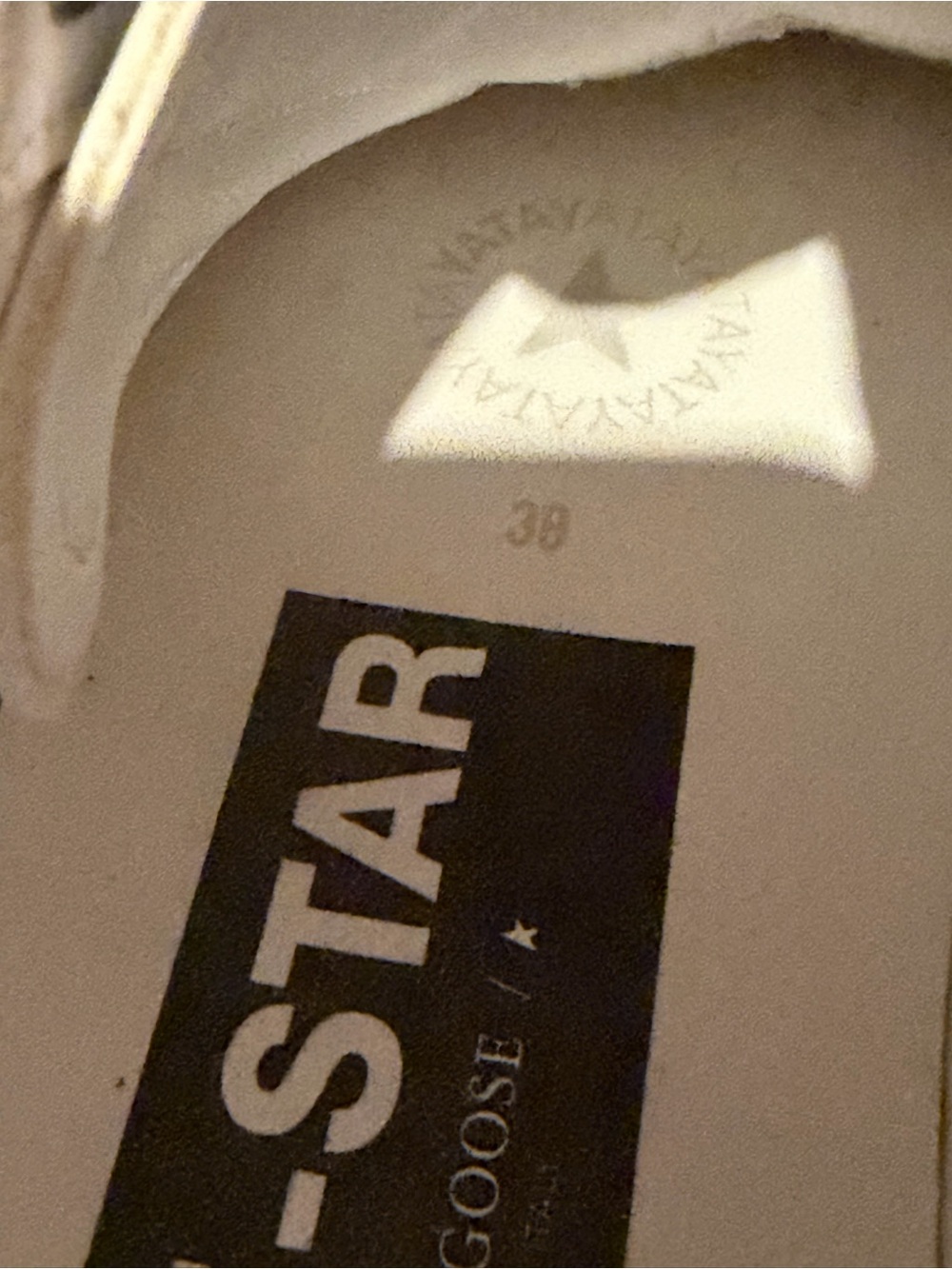Golden Goose Pure-Star White Low-Top Sneakers - Picture 9 of 9